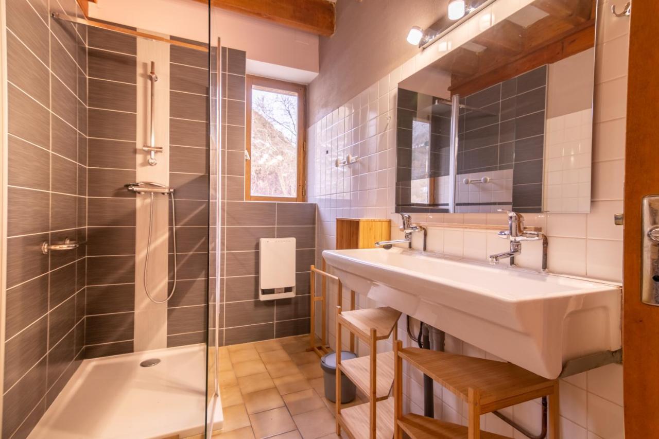 Les Marmottes Pour 12 Avec Bain Nordique Privatif Villa Camous Exterior foto